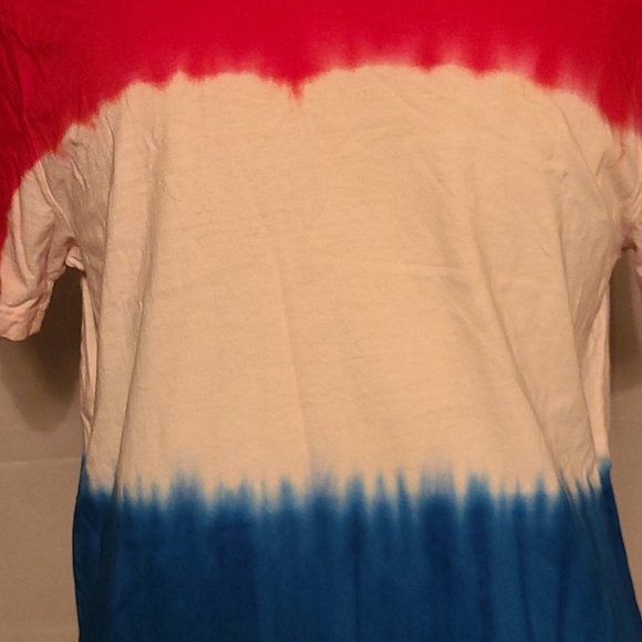Levi's red white blue shirt - Picture 10 of 16